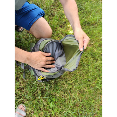 Туристичний рюкзак 50L (ЧОРНИЙ): Універсальний стиль та надійність для ваших пригод!